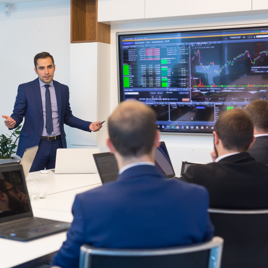 capacitación empresarial en ciberseguridad y transformación digital